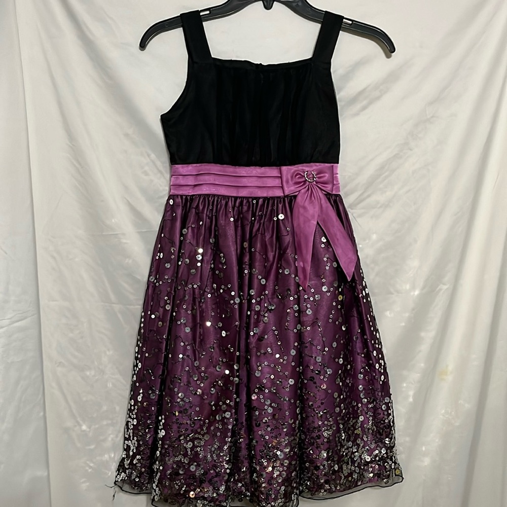 Girls elegant dress